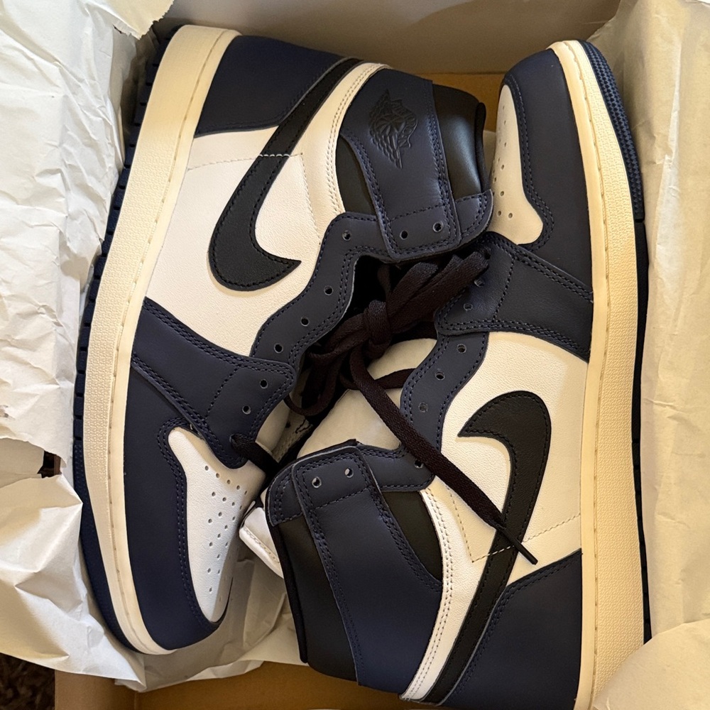 Nike Air Jordan 1 Retro OG Men's Blue and White High-Top Sneakers